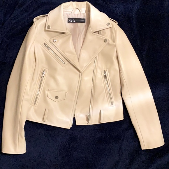Zara Jackets & Blazers - Zara Motto jacket